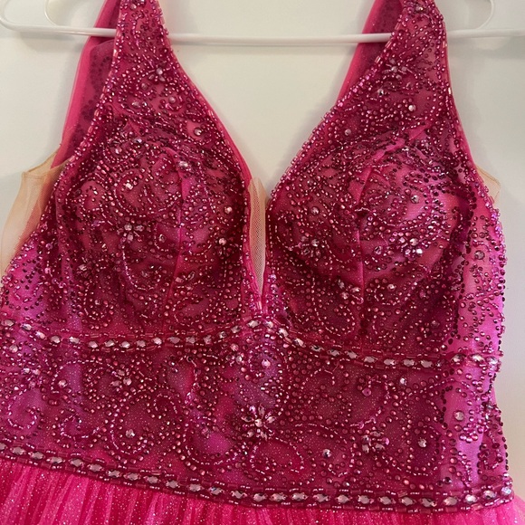 JVN by Jovani size 2 pink glitter gown with beading - Picture 8 of 8
